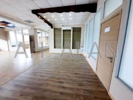 Офисы, 370 м.кв.. Центр. фото 5 Аренда офиса 370 м2 ( с учетом коэффициента общих площадей ). Офисное помещение . Центр. фото 5