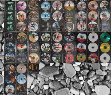 Продам диски  с играми и 1 фильм(Знакомьтесь Джо Блэк). Цена - 5грн/диск(или сер. . фото 2