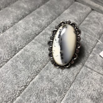 Очень красивое кольцо с натуральным дендритовым опалом в серебре.
Размер 17,3
Ак. . фото 1