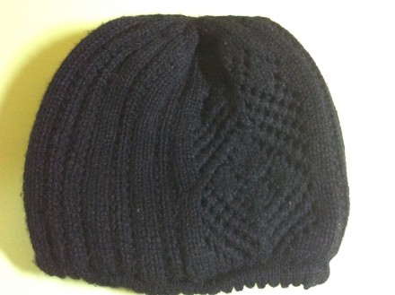 В идеальном состоянии зимняя шапочка,двойная вязка,50%шерсть 50%акрил,пог-20см,в. . фото 3