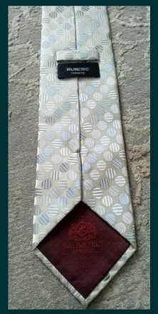 Нова фірмова краватка з блиском. . фото 3