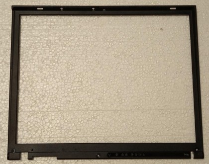 Рамка матриці з ноутбука Lenovo IBM T40 T40P T41 T42 T43 62P4194 14" N14

. . фото 2
