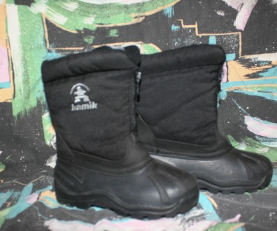 Продаю детские зимние ботинки Kamik 12 р примерно 31 р. 
Очень теплые, непромок. . фото 3