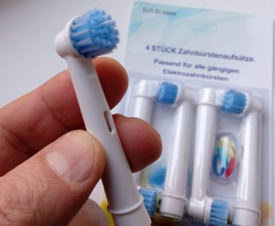 Насадки к электрической зубной щетке. Подходят к большинству моделей Braun Oral-. . фото 2