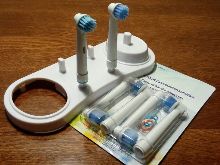 Насадки к электрической зубной щетке. Подходят к большинству моделей Braun Oral-. . фото 4