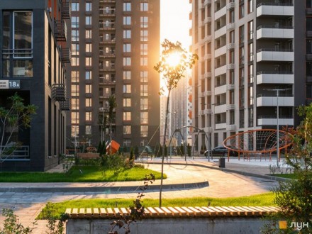 Продажа видовой 1 ком квартиры 46 м2 ЖК SEVEN Днепровская Набережная Осокорки. Киев. фото 1 Продажа видовой 1 ком квартиры 46 м2 ЖК SEVEN Днепровская Набережная Осокорки. Киев. фото 1