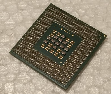 Процесор SL6F9 Intel Pentium M 705 1.5GHz з ноутбука IBM THINKPAD T40 N26

Пла. . фото 4