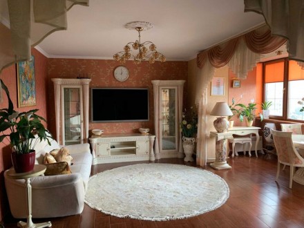 Продам 4-х комнатную квартиру в Днепровском районе, по ул.Окипной,1 Квартира нах. . фото 2
