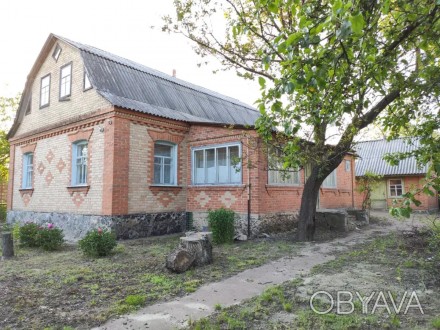ПН 41466.Продам дом в Макарове. 35 км от Киева. Кирпичный построен в 80-х годах.. . фото 1
