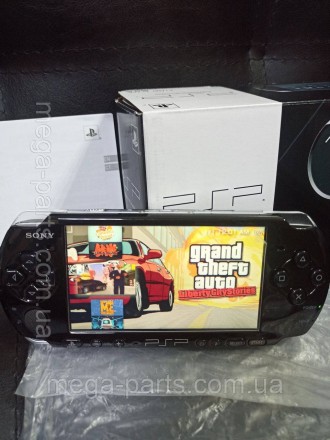 Sony PlayStation PSP- 3006 piano black 64 Гб прошитая, много игр, новое состояни. Киев. фото 1 Sony PlayStation PSP- 3006 piano black 64 Гб прошитая, много игр, новое состояни. Киев. фото 1