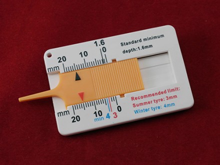 Измеритель глубины протектора шин 0-20мм, брелок. Ровно. фото 1