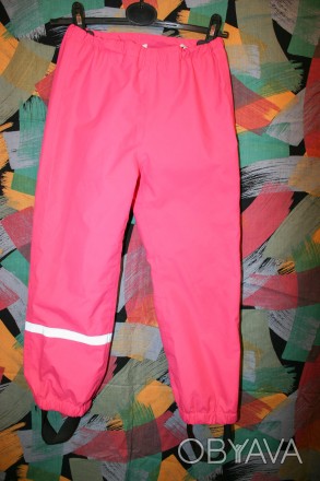 Влагостойкие штаны для девочки H&M Sport 116 р
Продам влагостойкие штанишки для. . фото 1