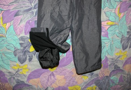 Штаны с лямками Zara boys 110 см,4-5 лет
Продам спорт штаны с лямками ZARA BOYS. . фото 4