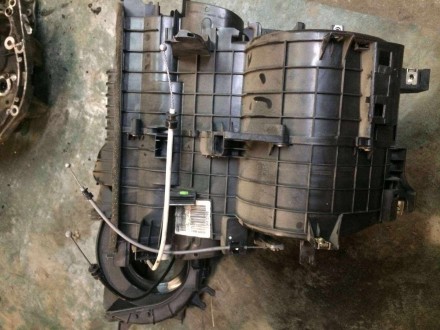 Бу корпус печки Renault Scenic 2, 8200123195, кондиционер,. Кропивницкий. фото 1 Бу корпус печки Renault Scenic 2, 8200123195, кондиционер,. Кропивницкий. фото 1