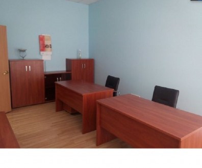 Готовий тихий офіс 100 м2 з ремонтом в Малиновському районі. 
 
Перший поверх. Д. . фото 4