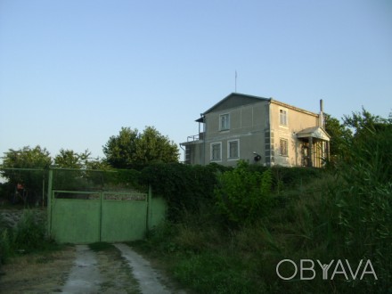 Дом расположен всего 2 км от границы города Одесса на самом берегу Большого Аджа. Суворовский. фото 1