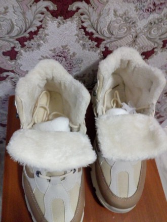 Обувь женская зимняя, овечий мех, новые тёплые. . фото 3