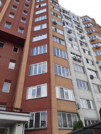 Продам 4-к квартиру (178м2) в кирпичном новом доме на Солнечном, ул. Белостоцког. Днепр. фото 1 Продам 4-к квартиру (178м2) в кирпичном новом доме на Солнечном, ул. Белостоцког. Днепр. фото 1