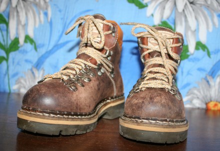 Детские ROCKERS 36 р
Продам утепленные зимние весенние детские кожаные ботинки
. . фото 6