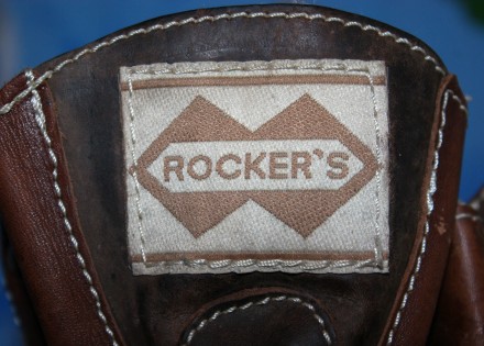 Детские ROCKERS 36 р
Продам утепленные зимние весенние детские кожаные ботинки
. . фото 10