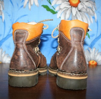 Детские ROCKERS 36 р
Продам утепленные зимние весенние детские кожаные ботинки
. . фото 4