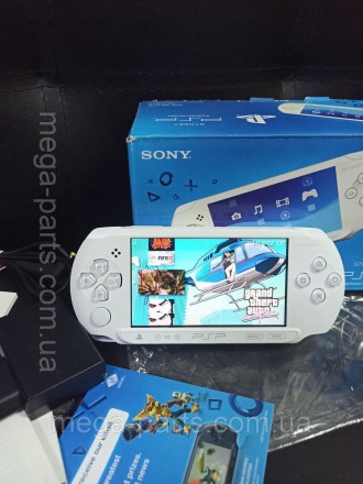 Sony PlayStation PSP-E1004 ICE WHITE цвет 32 Гб флешка прошитая неслетаемой прош. Київ. фото 1 Sony PlayStation PSP-E1004 ICE WHITE цвет 32 Гб флешка прошитая неслетаемой прош. Київ. фото 1