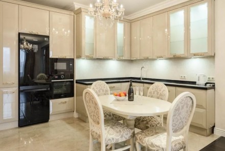3-комнатная квартира, 120 кв.м. Одесса. фото 1 3-комнатная квартира, 120 кв.м. Одесса. фото 1