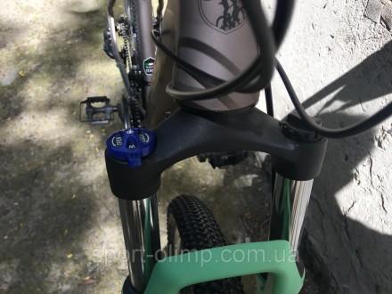 Велосипед найнер Crosser Solo 29" (рама 19, 21S) Hidraulic Shimano сіро-зелений
. . фото 3