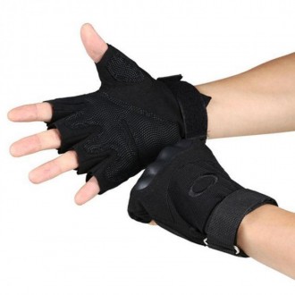  Тактические перчатки Oakley хорошо защищают руку и не стесняют движений. В конс. . фото 8