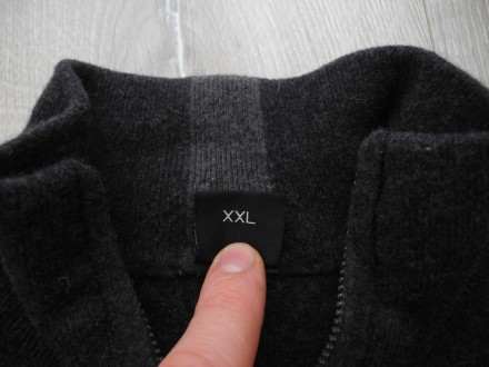 Кофта свитер Hugo Boss р. M ( 100% шерсть ) , очень стильная и качественная вещь. . фото 5