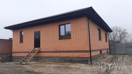 Продам дом Клочко . Красный кирпич . Приватизированная земля