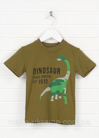 Футболка для мальчиков Мальта Д057/1-24-Н Dinosaur оливковая с декоративным прин. . фото 2