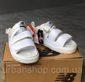 Кросівки кеди NEW BALANCE WHITE MESHTEXTILE SANDALS
Розмір: 36-40
36 (22.5см.)
3. . фото 2