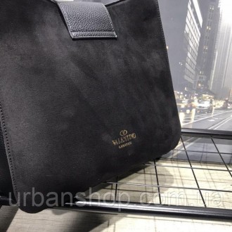 
В наявності!
Стильна сумочка в стилі Valentino Валентино для наймодніших!
Відмі. . фото 3