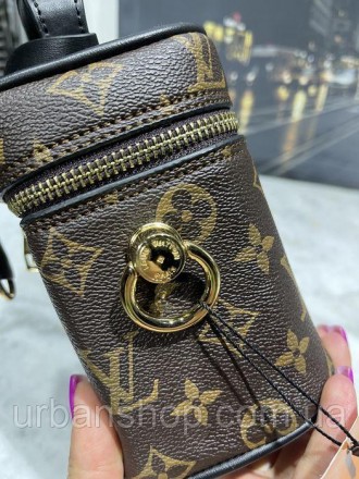 
В наявності Жіноча сумка Клатч в стилі Louis Vuitton Луї Віттон
Відмінної якост. . фото 5