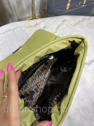 
В наявності Жіноча сумка Шопер у стилі Fendi Фенді
Відмінної якості
Колір відпо. . фото 3