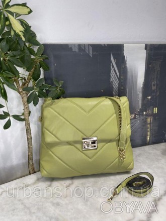 
В наявності Жіноча сумка Шопер у стилі Fendi Фенді
Відмінної якості
Колір відпо. . фото 1