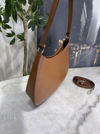 
В наявності Жіноча сумка Шопер в стилі Prada
Відмінної якості
Колір коричневий
. . фото 5