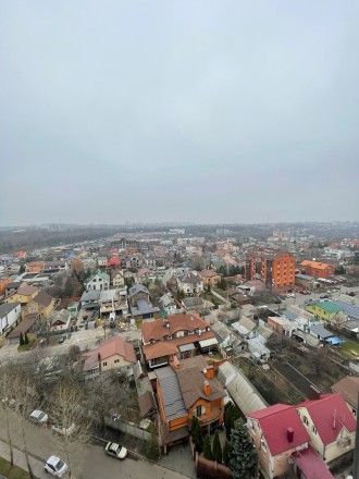 Помещение расположено на 13 этаже, с террасой 17 м2 , вид на город и Днепр,
 на. Гагарина. фото 2