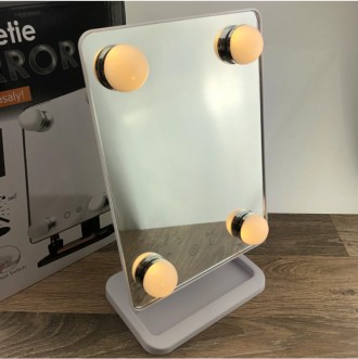 
Зеркало для макияжа с LED-подсветкой - это отличный инструмент для нанесения ма. . фото 3