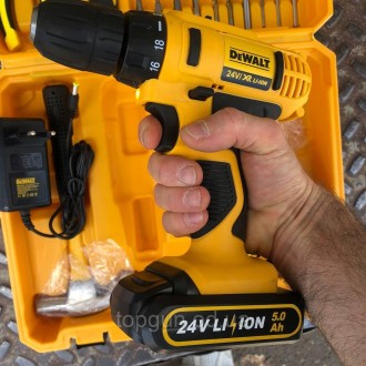 Аккумуляторный шуруповерт DeWalt DCD791 24V 5AH с набором инструментов Дрель- шу. . фото 8