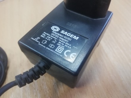 Оригинальное Зарядное устройство для Sagem. . фото 3