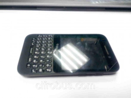 Смартфон, BlackBerry OS, QWERTY-клавиатура, экран 3.1", разрешение 720x720, каме. . фото 3