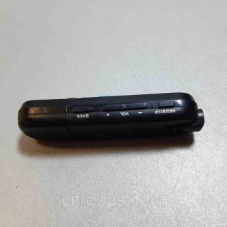 Этот миниатюрный MP3 плеер по внешнему виду аналогичен iPod shuffle от Apple. Кл. . фото 3