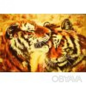 Картина, украшенная янтарем с изображением величественных зверей - тигров в проя. . фото 1