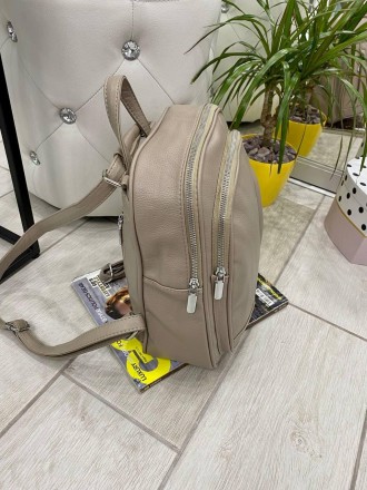 Рюкзак-сумка Rainbow на 2 отдела
 Фурнитура - серебро, размеры 25*30*12 см, экок. . фото 6