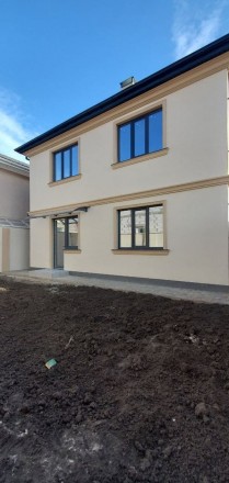 2-поверховий будинок в Червоному Хуторі вулиця Гарманна. Киевский. фото 6 Капітальний та якісно побудований будинок на 2,5 сотках землі, загальною площею . Киевский. фото 6