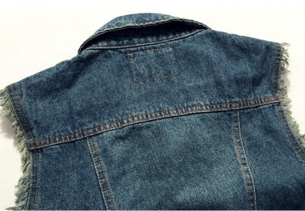 Стильный и удобный мужской джинсовый жилет с карманами на груди, с винтажным диз. . фото 5