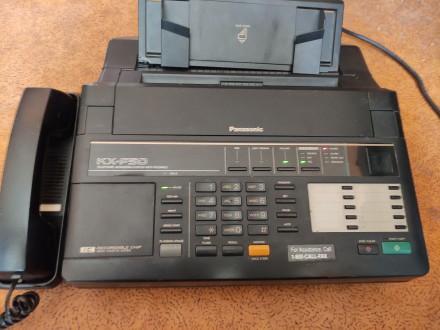 Факс Panasonic KX-F50 в хорошем рабочем состоянии.Можно использовать как ксерокс. . фото 2