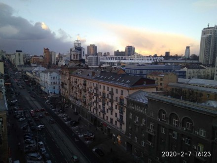 В центре Киева сдается на длительный срок 2-ух комнатная квартира, по адресу - у. . фото 13